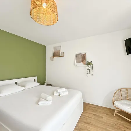 Escale Dinardaise - Balcon & Garage Prive - *