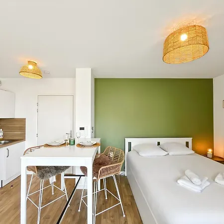 Escale Dinardaise - Balcon & Garage Prive - *