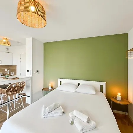 Escale Dinardaise - Balcon & Garage Prive - Apartment *